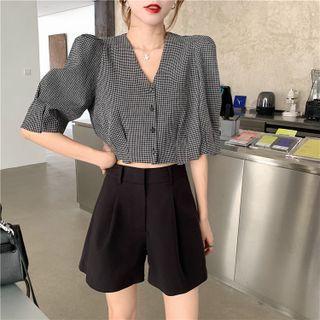 Short-sleeve Plaid Blouse / Shorts