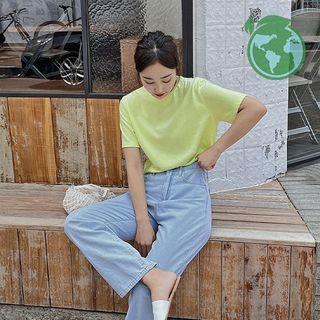 Eco-friendly Plain Round-neck T-shirt