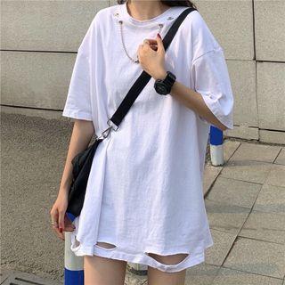 Short-sleeve Distressed Chained T-shirt