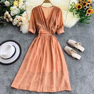Plain Elbow-sleeve Crinkled A-line Midi Dress