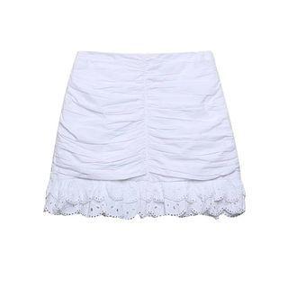 Lace Mini Skirt / Short-sleeve Blouse