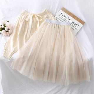 Set: Ribbon-back Light Knit Top + Mesh A-line Skirt