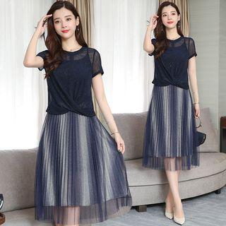 Set: Spaghetti-strap Gradient Pleated Dress + Knot Hem Glittered Short Sleeve Top