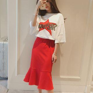 Set: Printed Elbow Sleeve T-shirt + A-line Skirt
