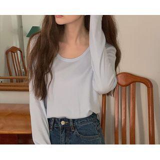 [dearest] U-neck Scallop-edge T-shirt