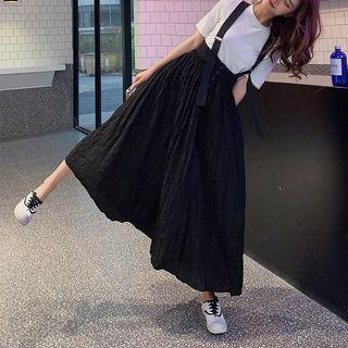 Crew-neck Short-sleeve T-shirt / High Waist Midi Suspender Skirt