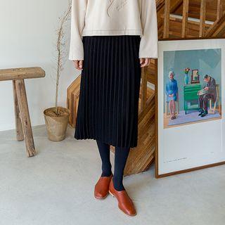 Accordion-pleated Long Knit Skirt