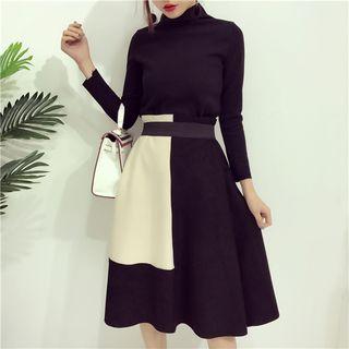 Set: Knit Top + Panel A-line Faux Suede Skirt