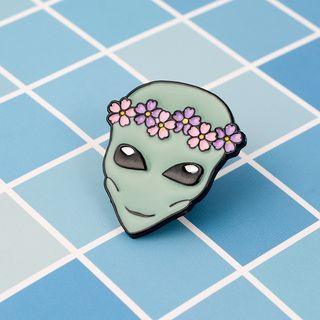 Alien Brooch Xz1480 - Green - One Size