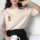 Short-sleeve Pineapple Embroidery T-shirt