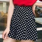 Lettering Short-sleeve T-shirt / Polka Dot Wide Leg Shorts