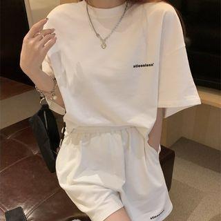 Short-sleeve Plain Loose-fit T-shirt / Sport Shorts
