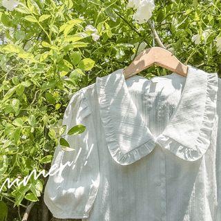 Frilled-collar Button-up Blouse