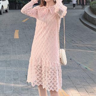 Collared Lace Long-sleeve Shift Dress