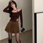 Halter-neck Cropped T-shirt / Corduroy Mini A-line Skirt