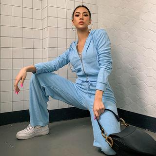Kangaroo-pocket Cropped Zip-up Hoodie