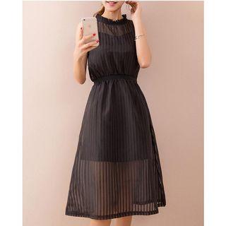 Set: Frill Collar Sleeveless Midi Dress + Slipdress