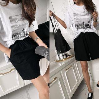 London Graphic Print T-shirt