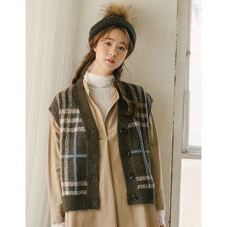 V-neck Buttoned Ripped Plaid Vest