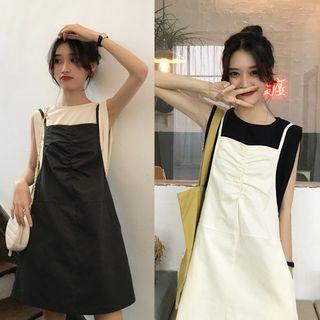 Sleeveless T-shirt / Spaghetti Strap Crinkled A-line Mini Dress