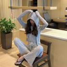 Set: Hooded Long-sleeve T-shirt + High Waist Sweatpants