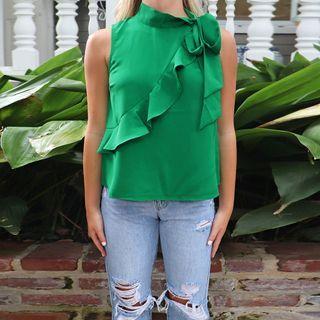 Sleeveless Mock-neck Ruffle Trim Blouse