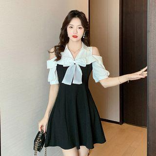 Cold-shoulder Bow Paneled A-line Dress