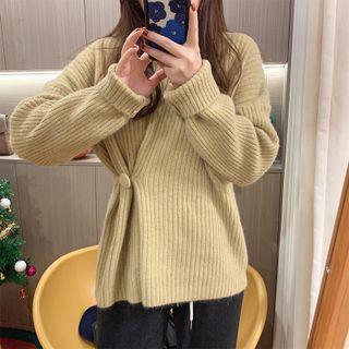 Side Buckle Loose-fit Round-neck Sweater