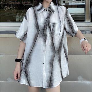 Short-sleeve Print Front Pocket Button-up Shirt White - One Size