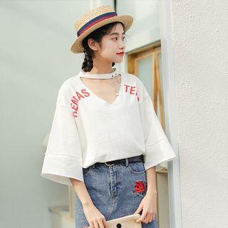 3/4-sleeve Cutout Lettering Top