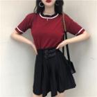 Contrast Trim Elbow-sleeve Top / Pleated Skirt