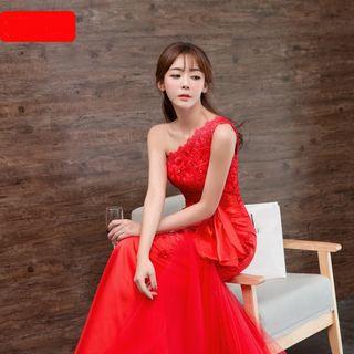 Single Shoulder Embellished Lace Panel Mermaid Evening Gown