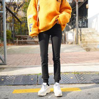 Brush Fleece-lined Slim-fit Pants