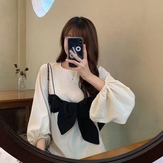 Set: Lantern-sleeve Blouse + Cropped Camisole Set - White & Black - One Size