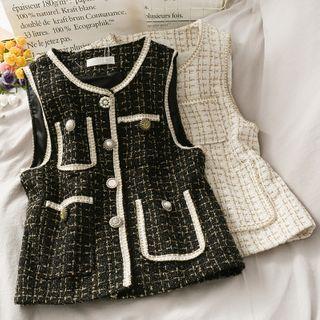 Button-down Sleeveless Woolen Top