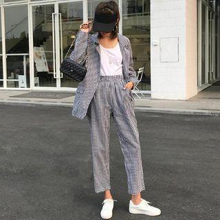 Plain Tank Top / Plaid Blazer / Plaid Cropped Pants