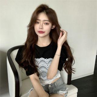 Short-sleeve T-shirt / Spaghetti Strap Lace Top