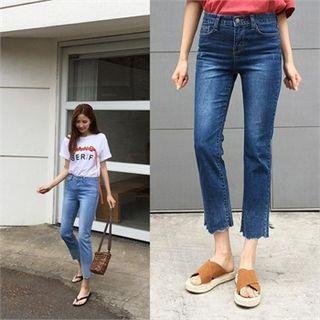 Scallop-hem Straight-cut Jeans