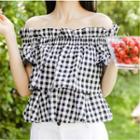 Off-shoulder Ruffle Checked Top
