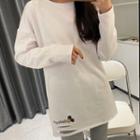 Long-sleeve Lettering Distressed T-shirt