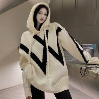 Tasseled Hooded Jacquard Sweater