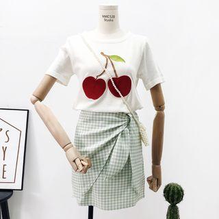 Cherry-embroidered Crop Top