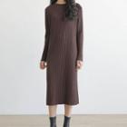 Round-neck Long-sleeve Midi Dress