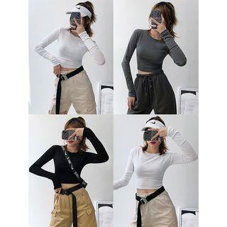 Ultra Long-sleeved Crop T-shirt
