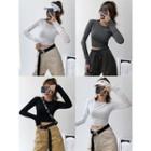 Ultra Long-sleeved Crop T-shirt