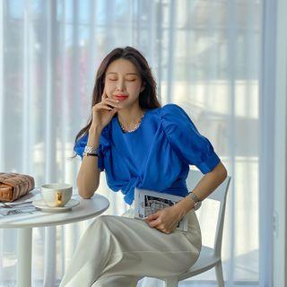 Puff-sleeve Self-tie Blouse