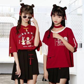 Elbow-sleeve Tasseled Cartoon Print Top / Mini A-line Skirt / Set