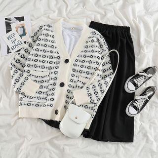 Nordic Pattern Cardigan / Midi A-line Skirt
