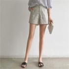 Front-tab Linen Shorts