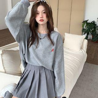 Letter Embroidered Sweatshirt / Mini Pleated Skirt